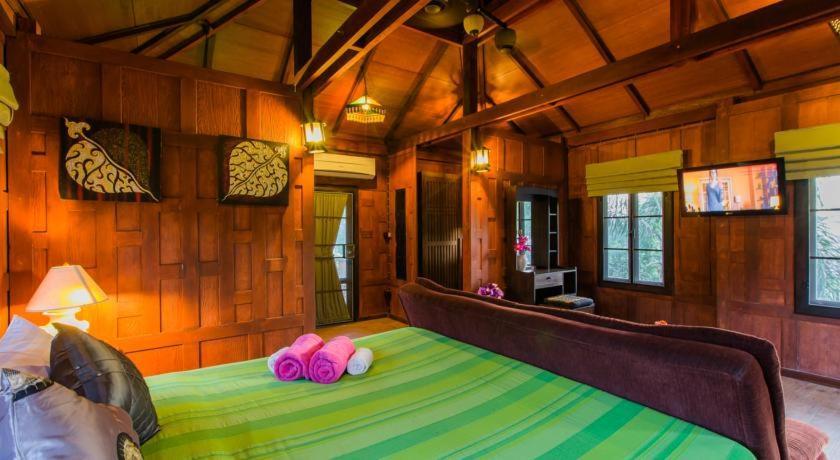 Lemon Tree Naturist Resort Naiharn Beach Phuket Exterior foto